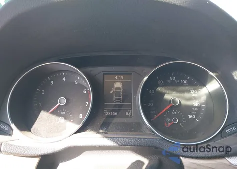 2016 Volkswagen Passat 1.8T Sel from USA, damaged, VIN 1VWCS7A38GC020981